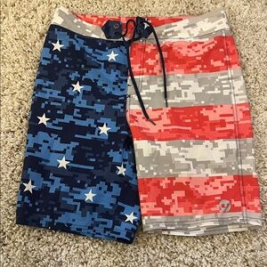 Vineyard Vines Patriotic Camo Swim Trunks